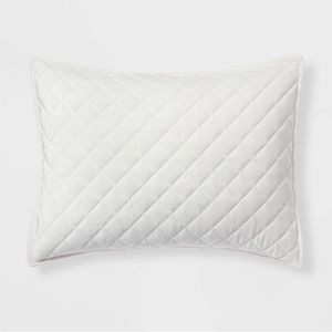 NWT* Standard Threshold Flannel Diamond Stitch Sham- Cream